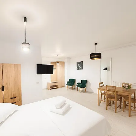 Apartman Entire Near Unirii Center, Sector 5 - 827 *